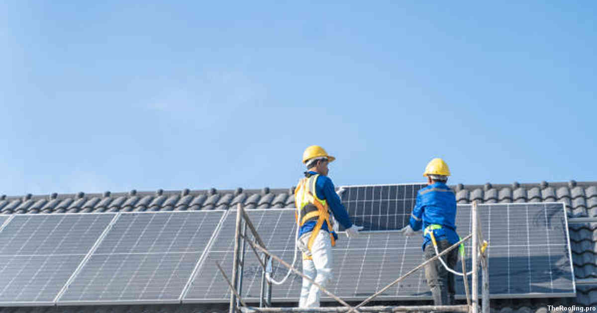 Go Green with Solar Panel Installation and Repair