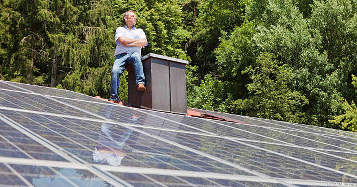 Regular Maintenance Inspections Keep Your Roof in Tip-Top Shape